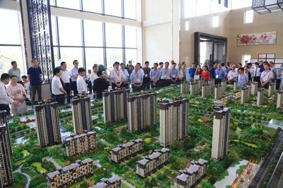 【新闻播报】市领导带队莅临临汾销售明星项目--【四季花都】进行考察调研!